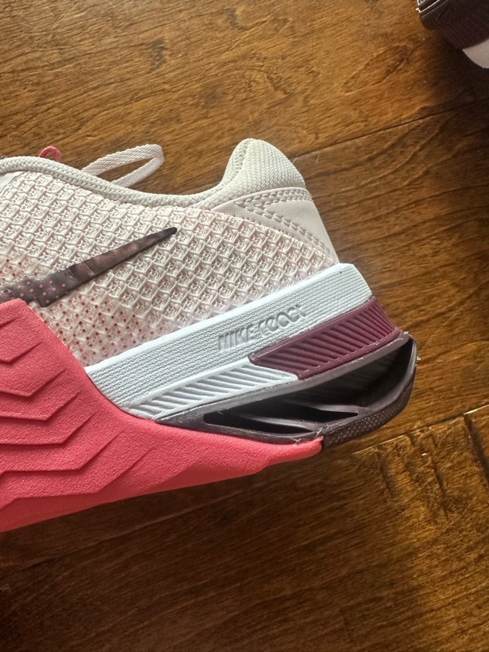 Nike Metcon Seven shoes - Picture 6 of 10